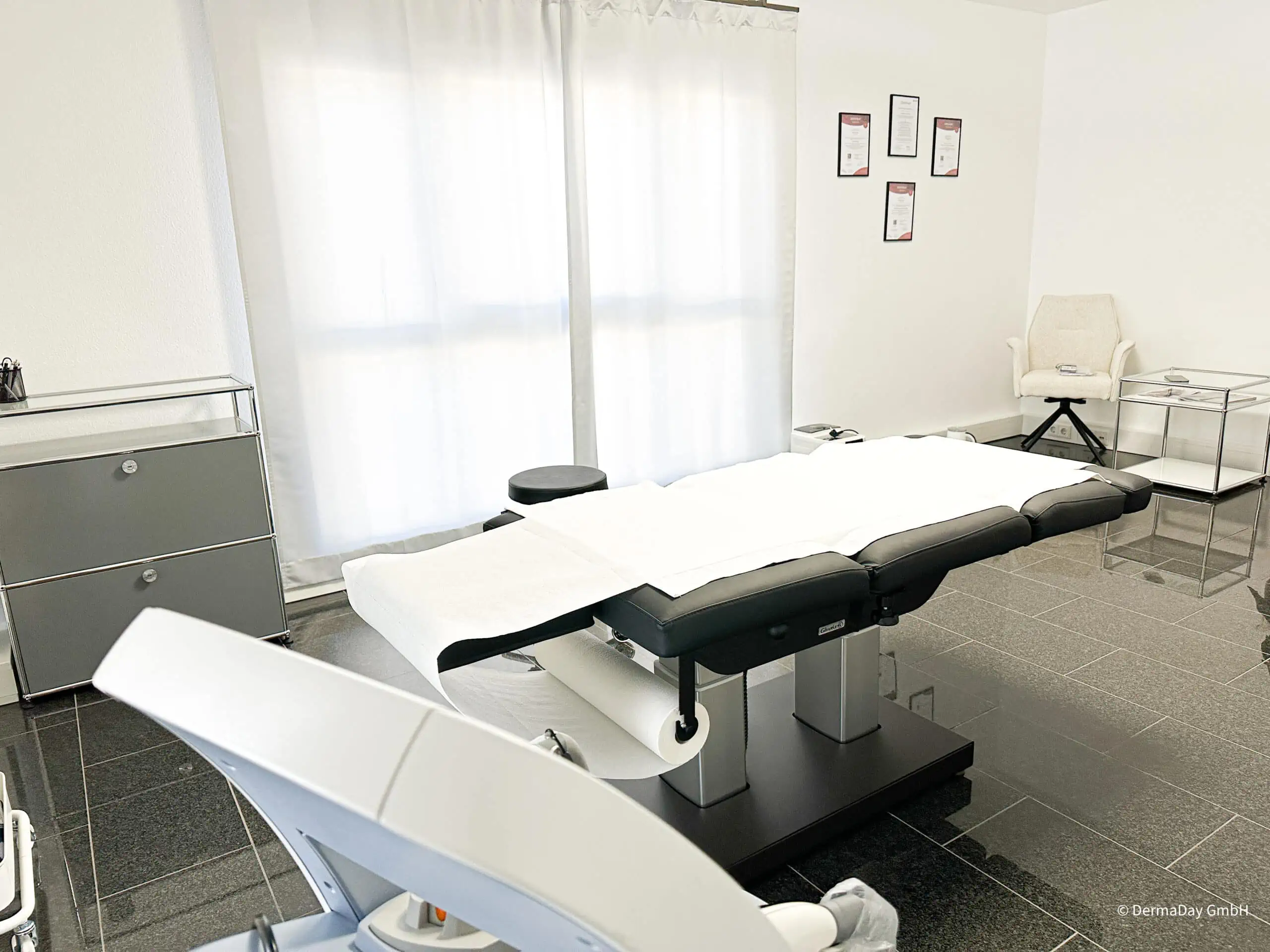 Hautbehandlung im Studio von DermaDay